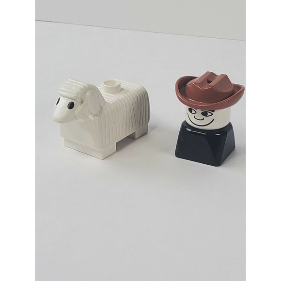 Vintage Lego Duplo Figure Cowboy on top of Vintage Lego Duplo Sheep - Picture 8 of 8